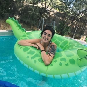 Meet your Posher, Nicole